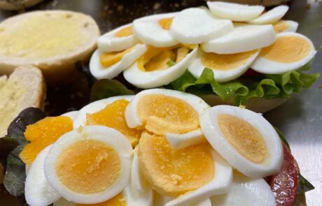 242597924_211112760993834_9139051371457099248_n